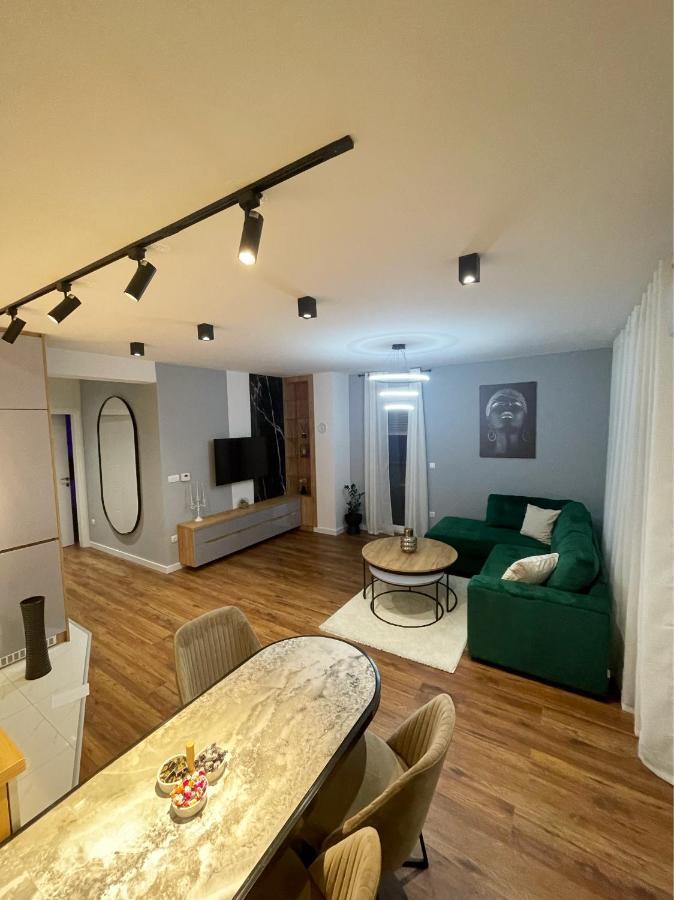 Delux Apartman President Centar Brčko Exteriör bild